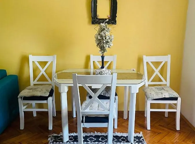 Cozy Апартаменти Скоп'є